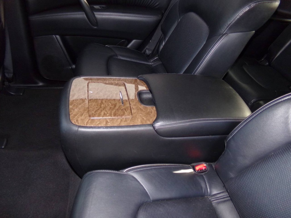 2015 INFINITI QX80 Image 13