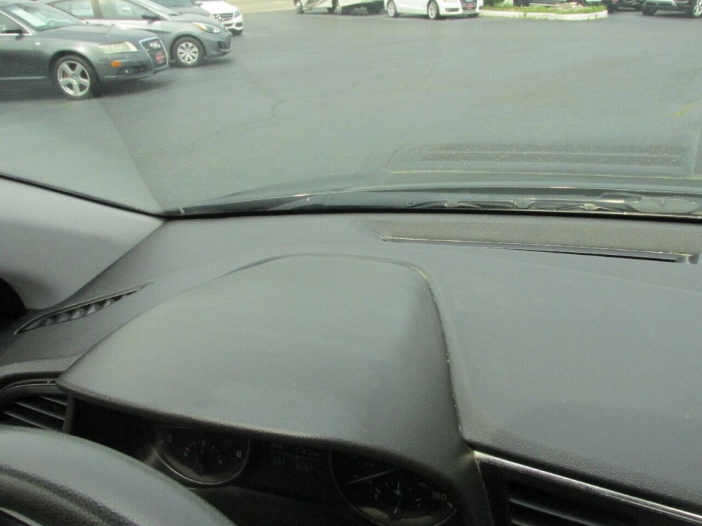 2017 Hyundai Elantra Image 49