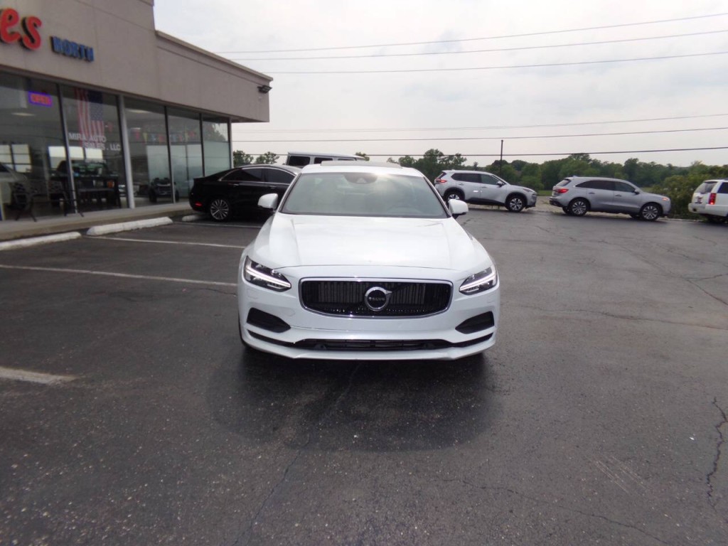 2018 Volvo S90 Image 4
