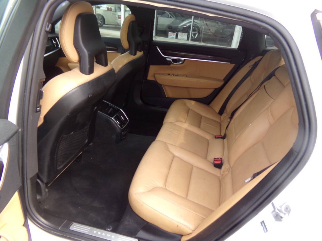 2018 Volvo S90 Image 11