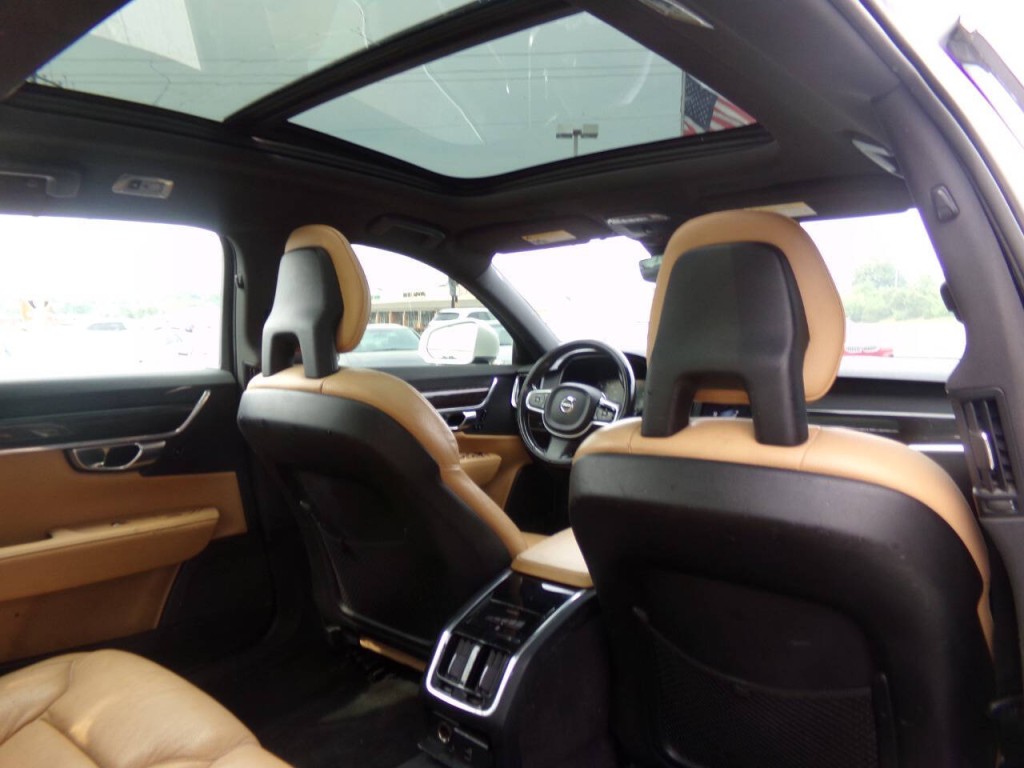 2018 Volvo S90 Image 22