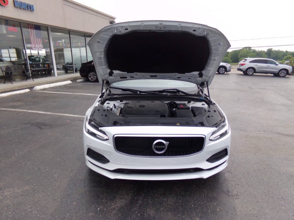2018 Volvo S90 Image 30