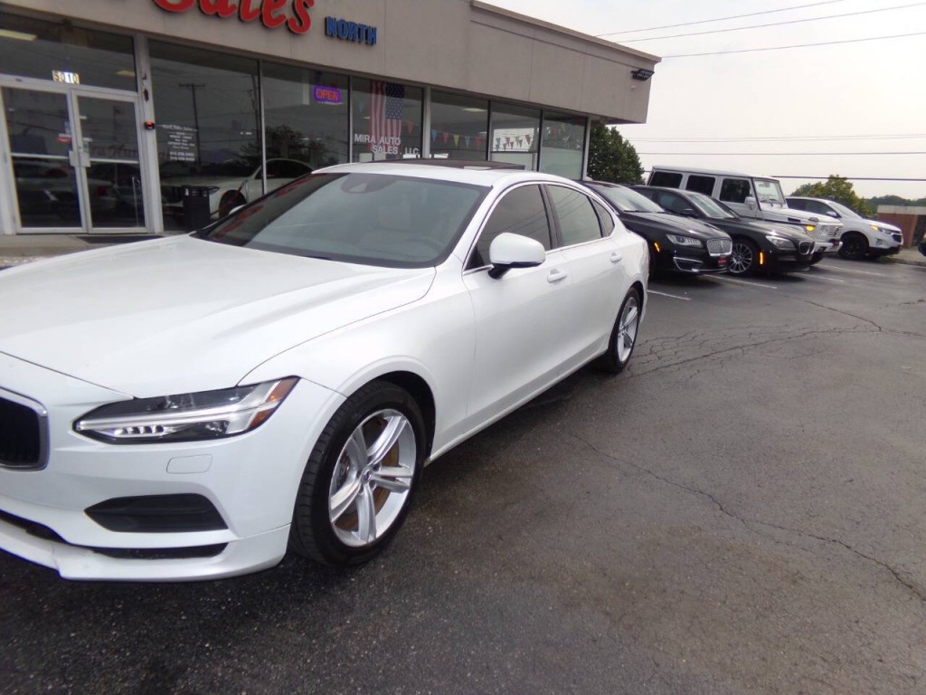 2018 Volvo S90 Image 31