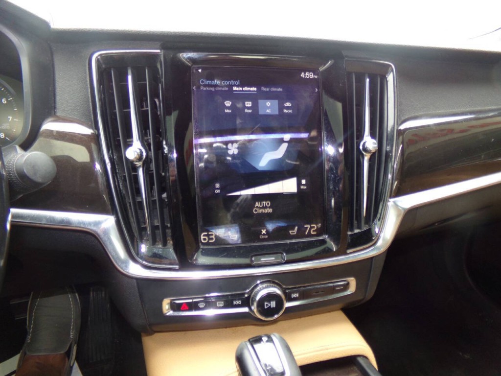 2018 Volvo S90 Image 52