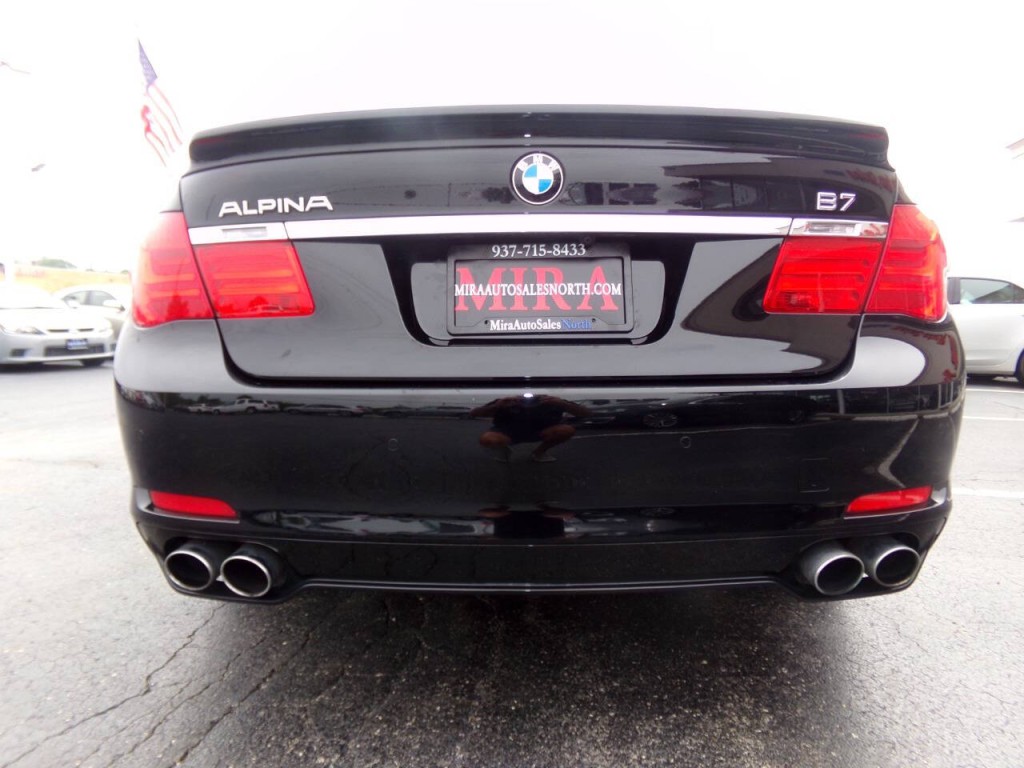 2011 BMW 7 Series Image 50