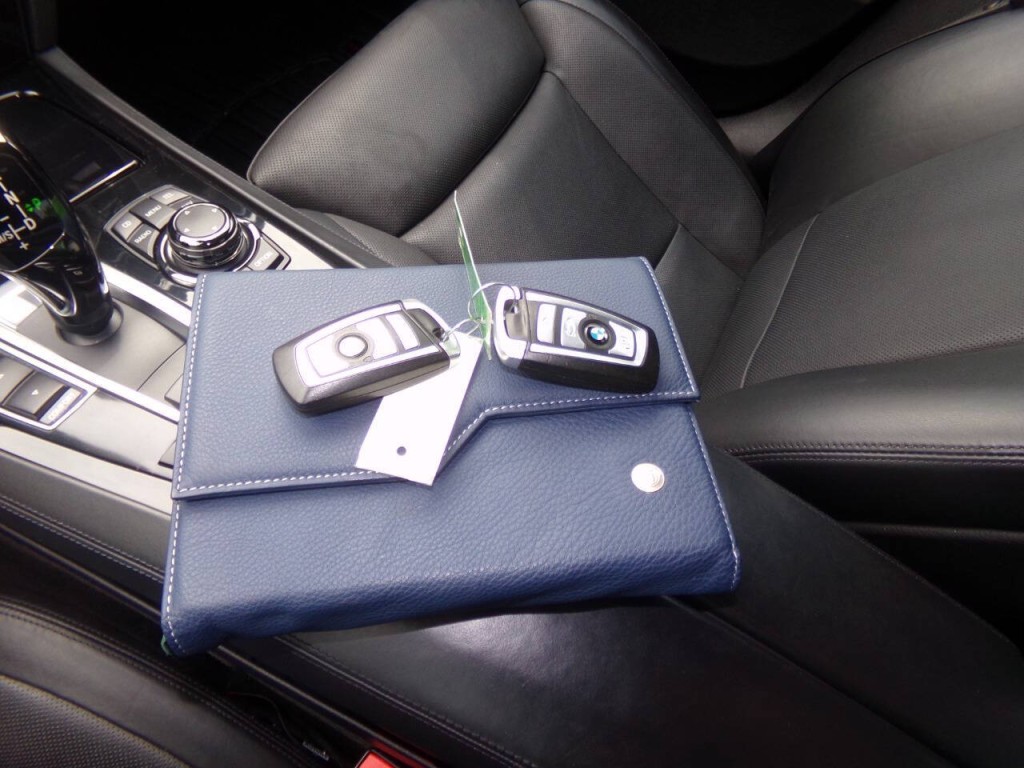 2011 BMW 7 Series Image 77