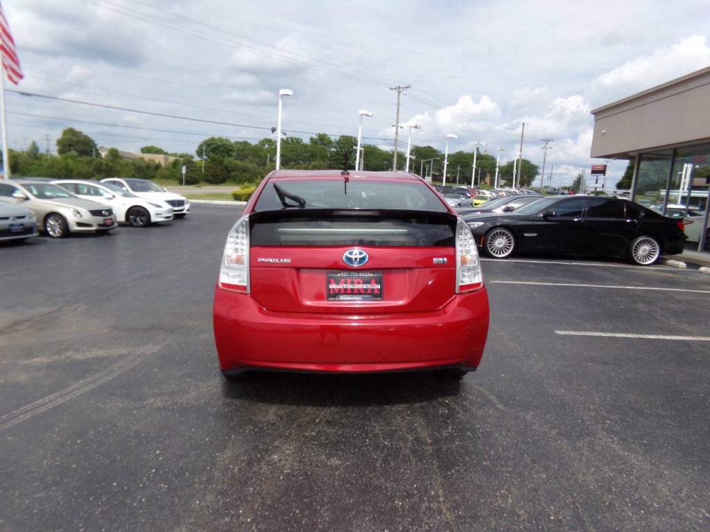 2011 Toyota Prius Image 8