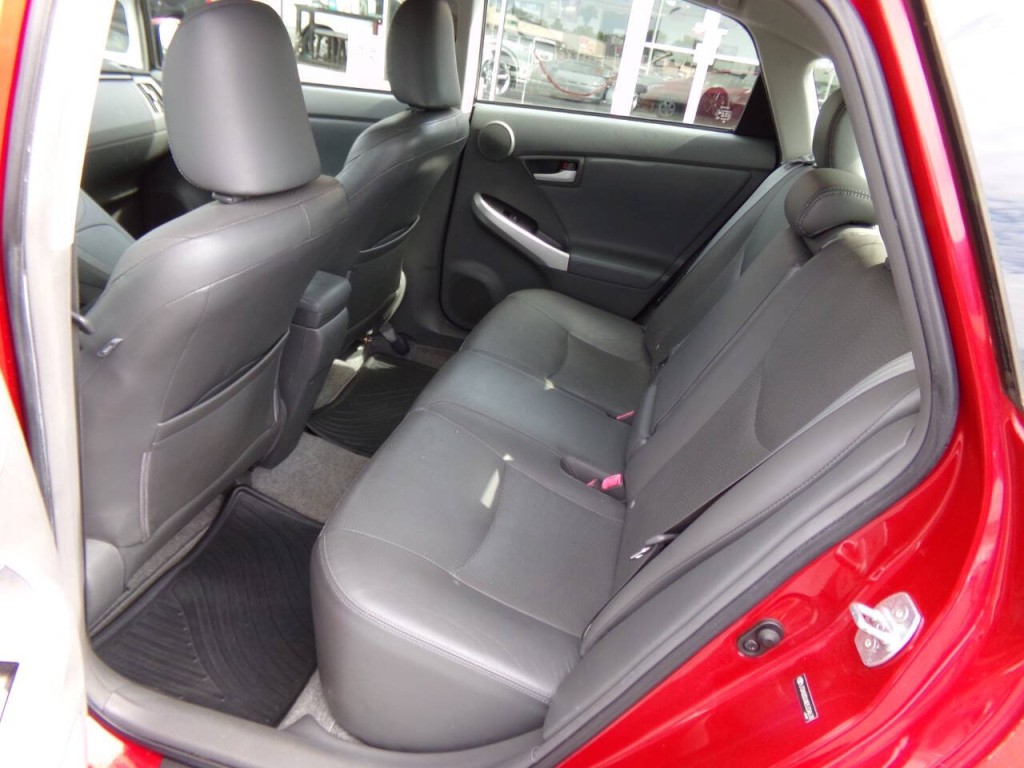 2011 Toyota Prius Image 14