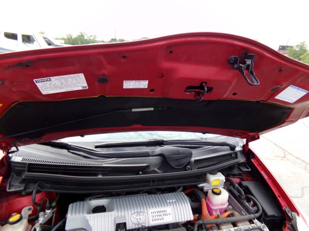 2011 Toyota Prius Image 35