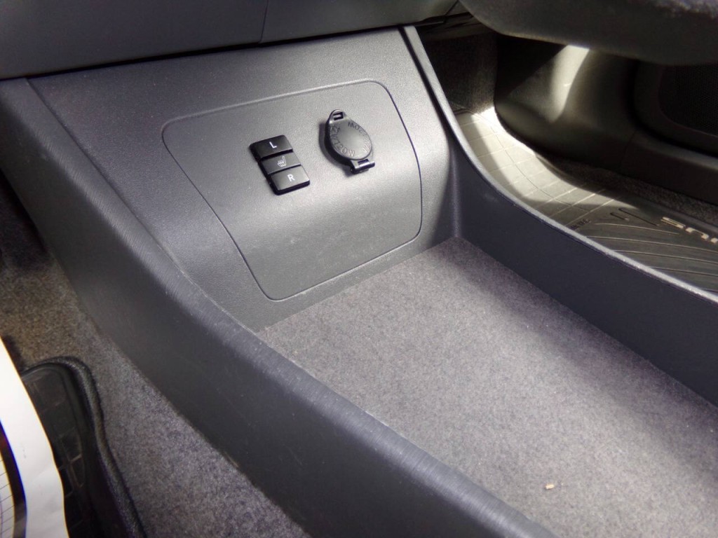 2011 Toyota Prius Image 55