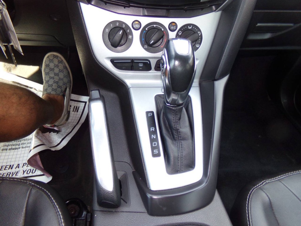 2013 Ford Focus Image 47