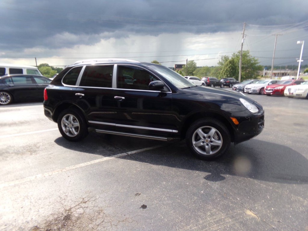 2005 Porsche Cayenne Image 3