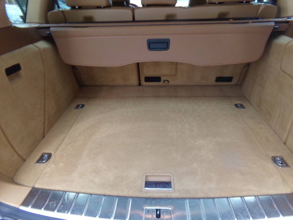 2005 Porsche Cayenne Image 26