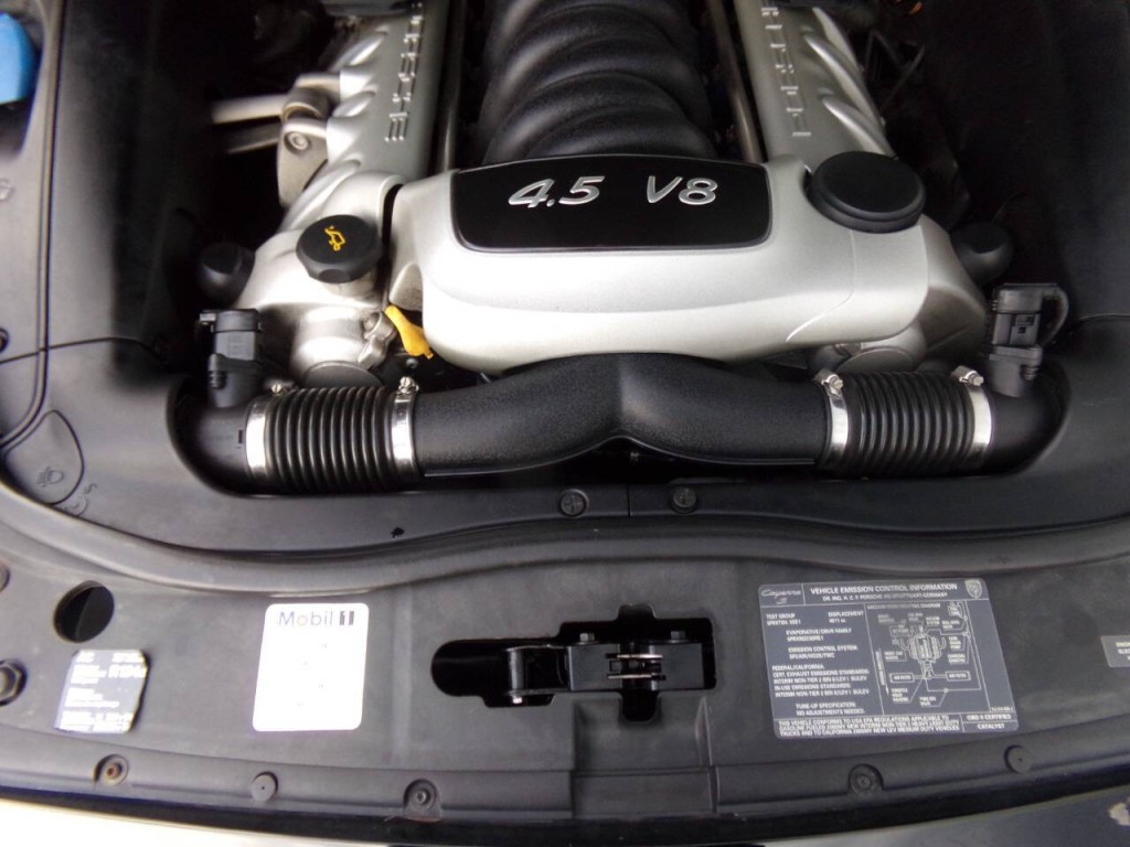 2005 Porsche Cayenne Image 50