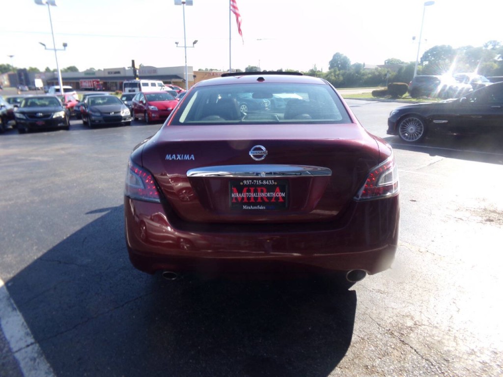 2012 Nissan Maxima Image 6