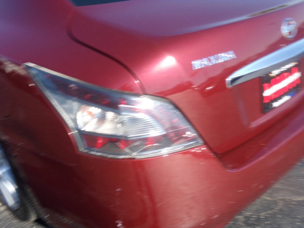 2012 Nissan Maxima Image 18