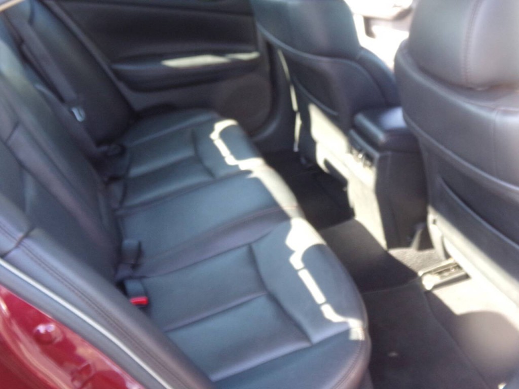 2012 Nissan Maxima Image 30