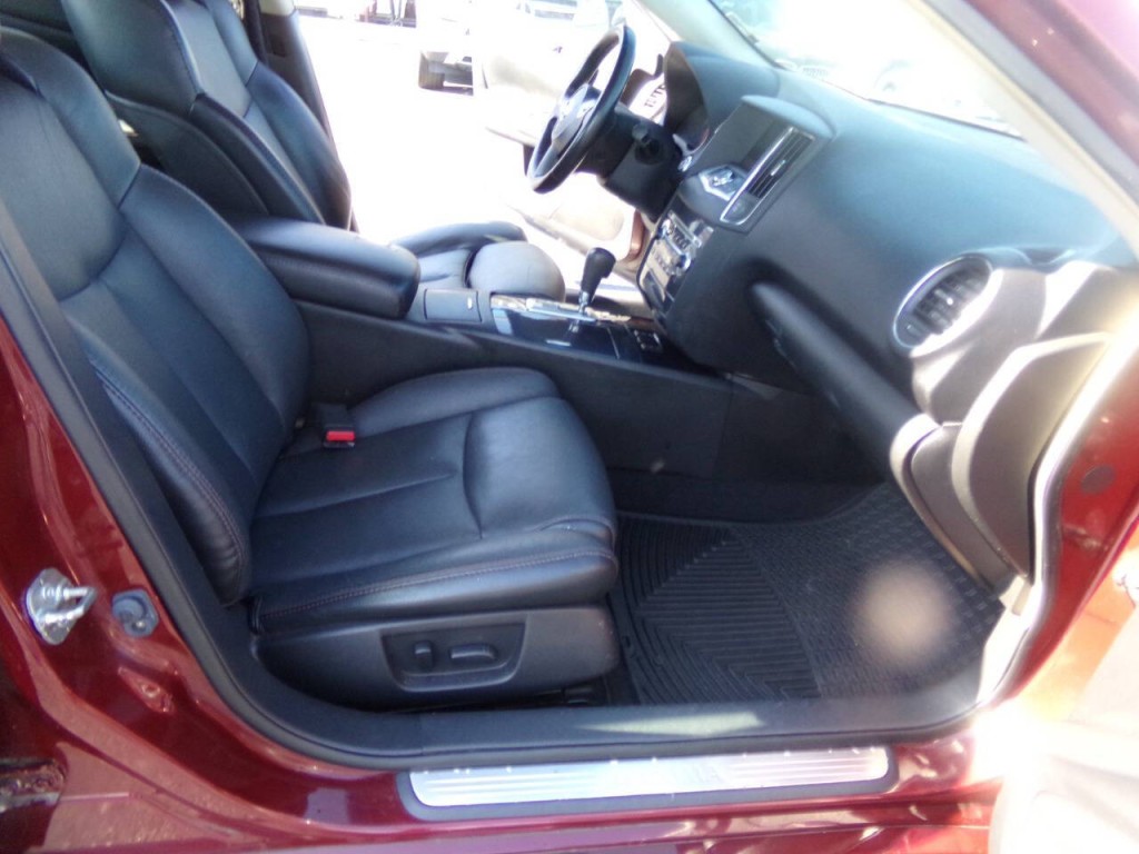 2012 Nissan Maxima Image 35