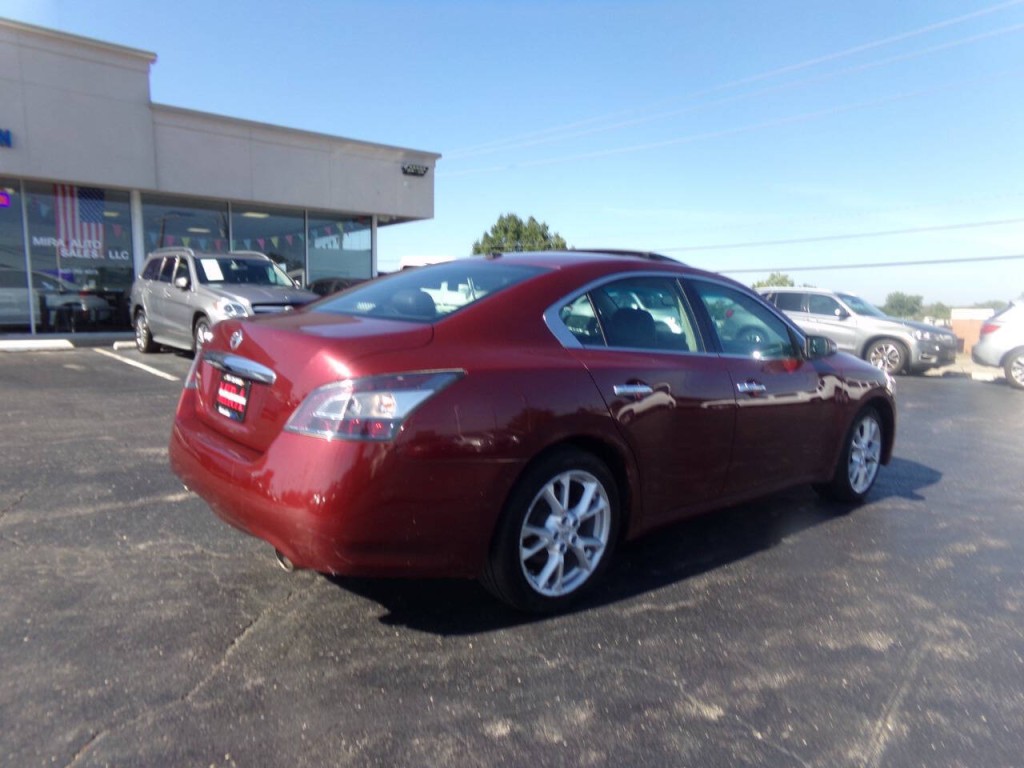 2012 Nissan Maxima Image 38