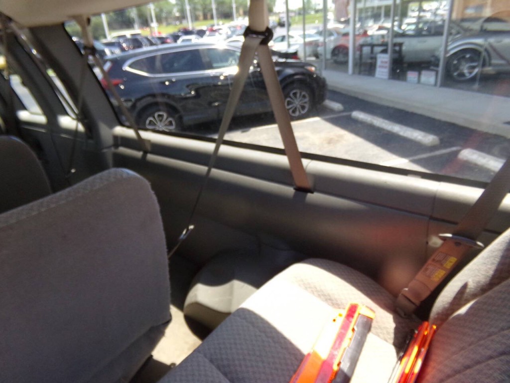 2007 Chevrolet Express Image 29