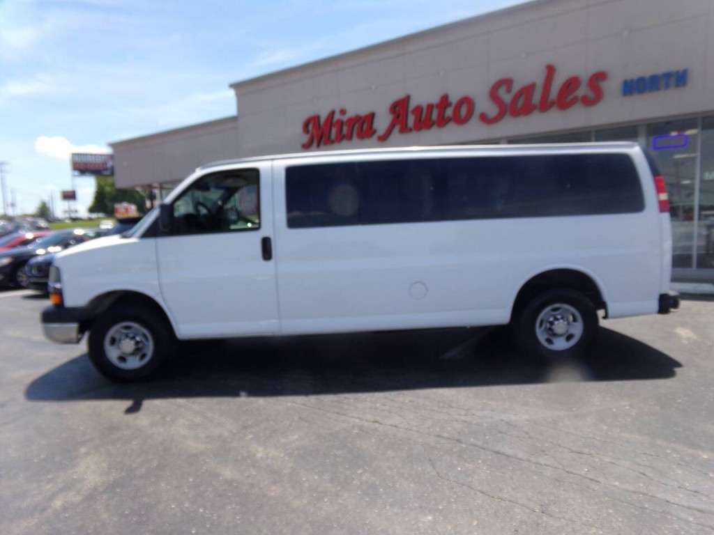 2007 Chevrolet Express Image 56