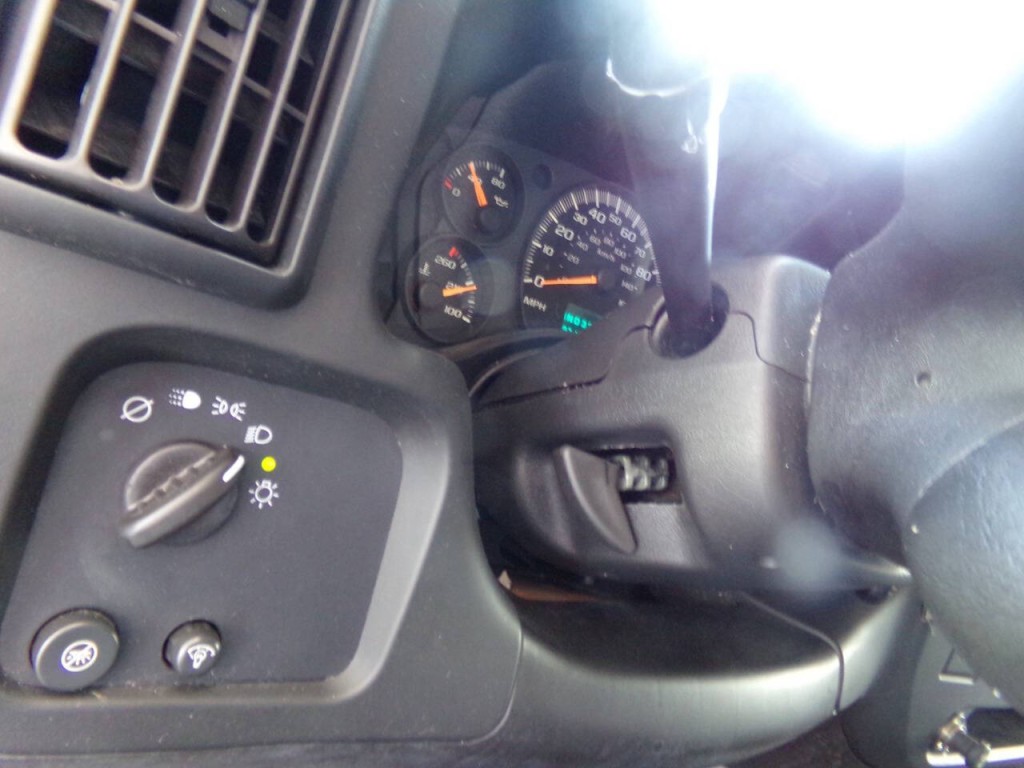 2007 Chevrolet Express Image 63