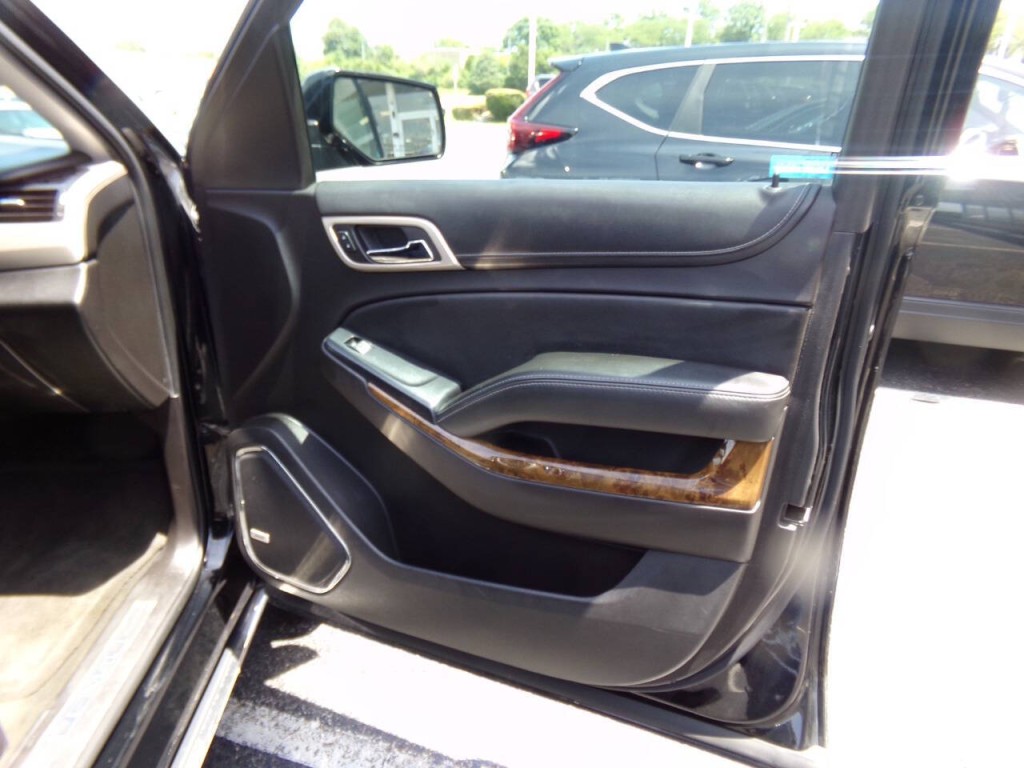 2015 GMC Yukon Image 36