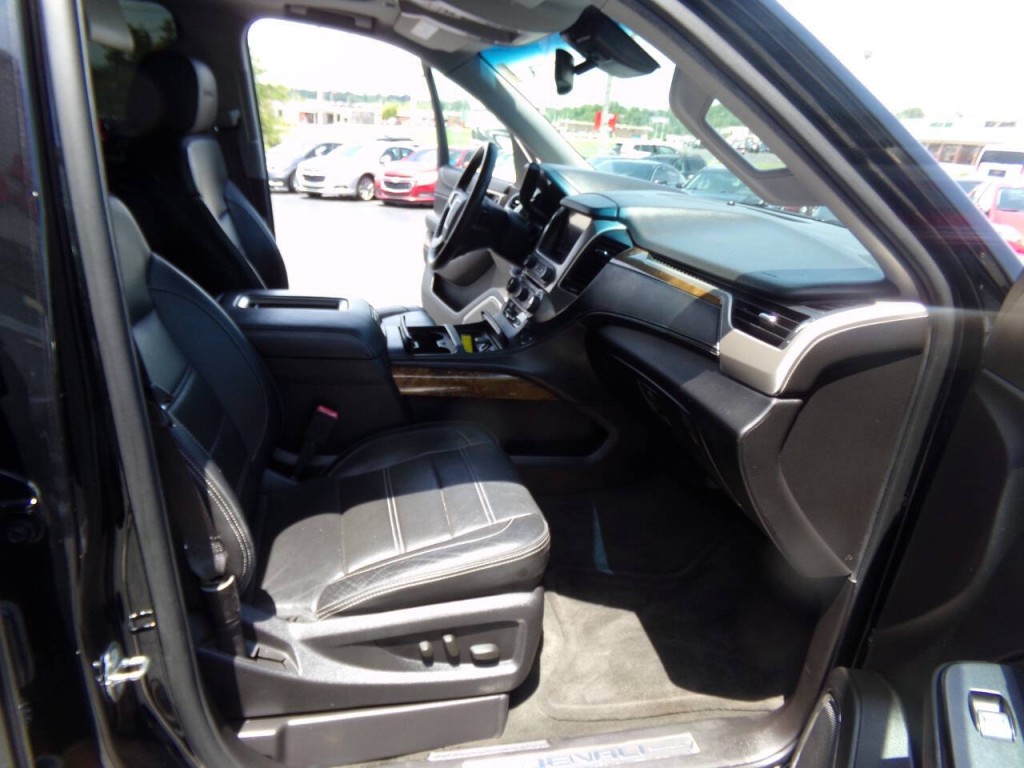 2015 GMC Yukon Image 47