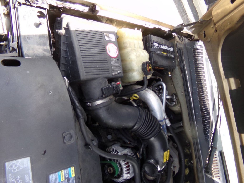 2004 GMC Sierra 2500 Image 44