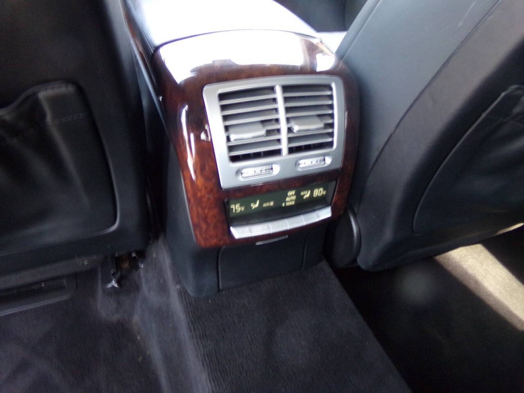 2007 Mercedes-Benz S-Class Image 17