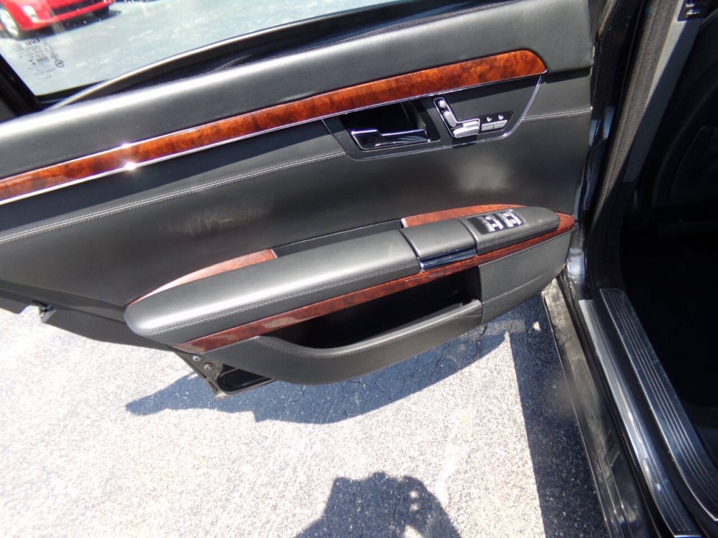 2007 Mercedes-Benz S-Class Image 20