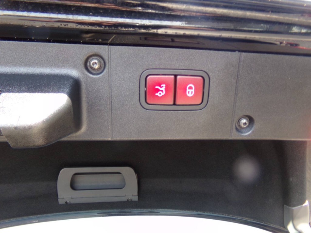 2007 Mercedes-Benz S-Class Image 22