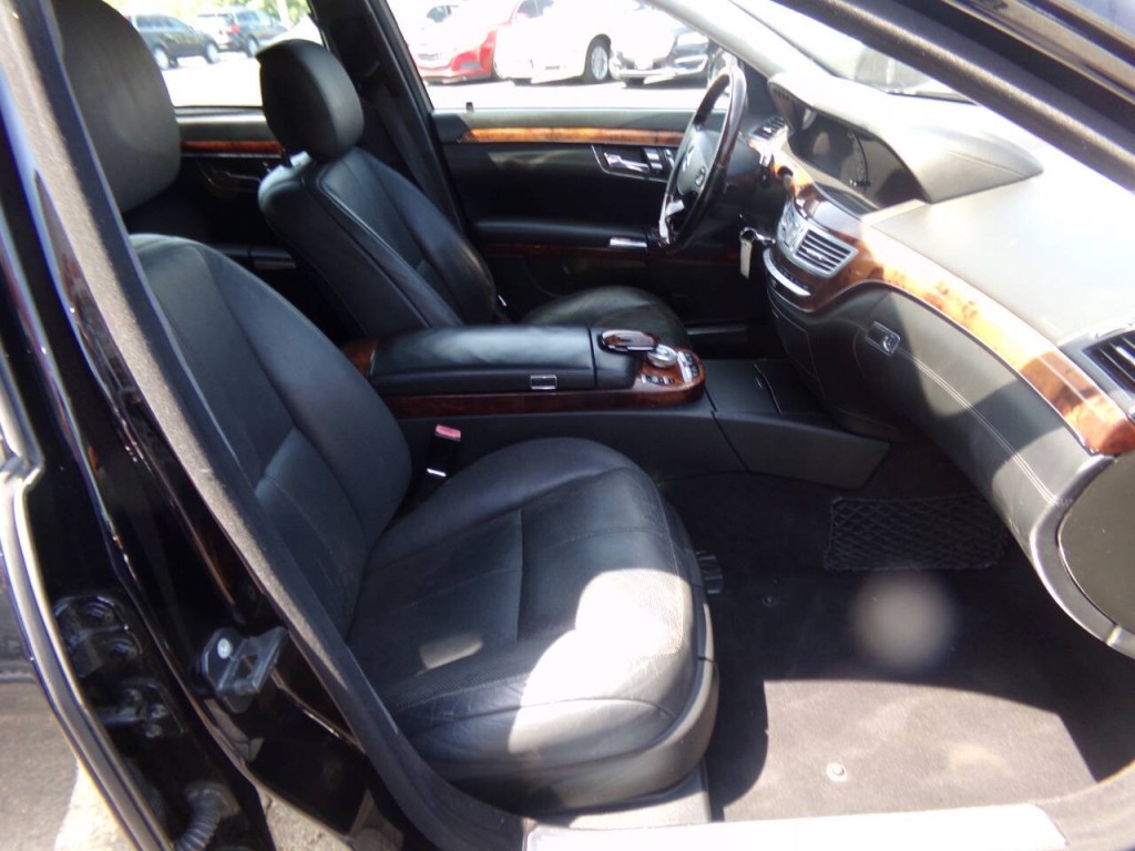 2007 Mercedes-Benz S-Class Image 28