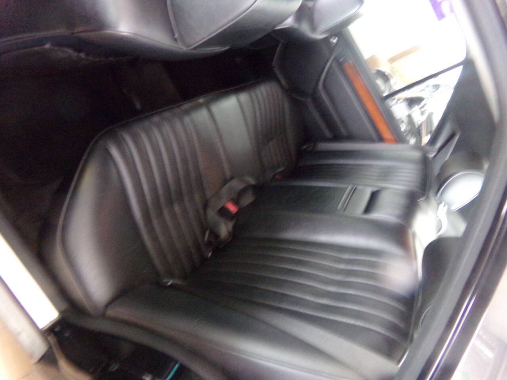 1992 Mercedes-Benz 300-Class Image 14
