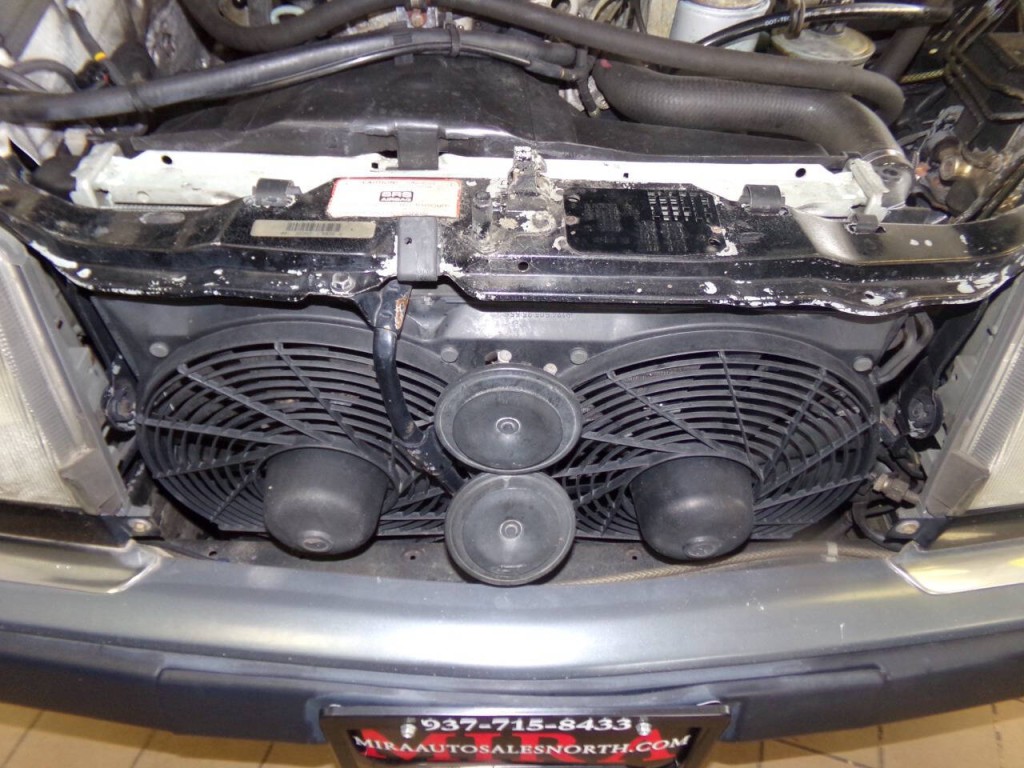 1992 Mercedes-Benz 300-Class Image 57