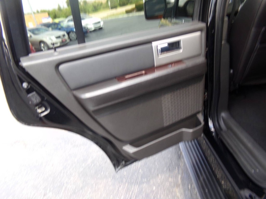 2009 Ford Expedition Image 21