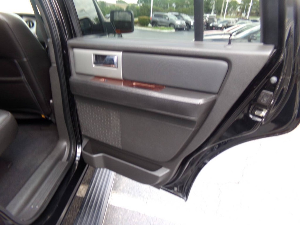 2009 Ford Expedition Image 33
