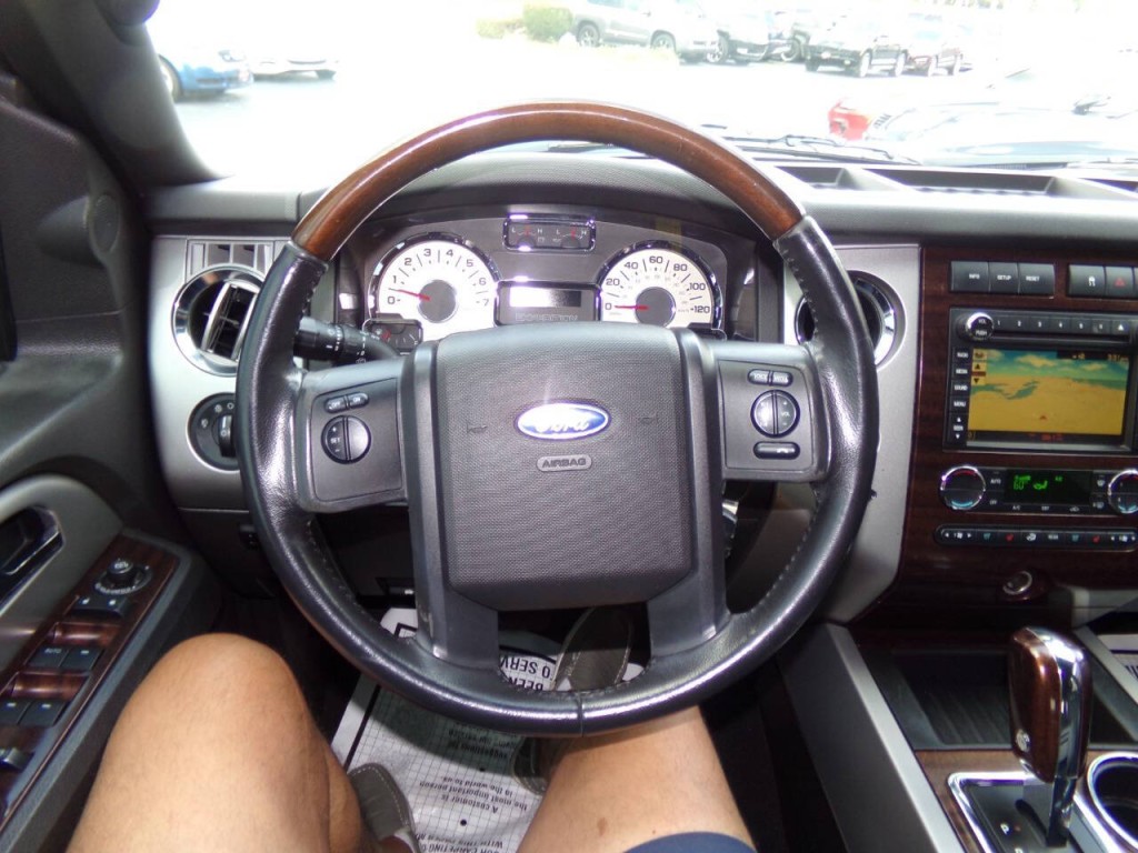 2009 Ford Expedition Image 64