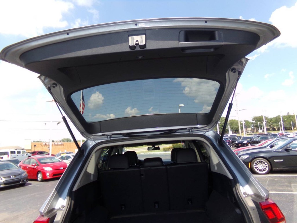 2021 Volkswagen Tiguan Image 24