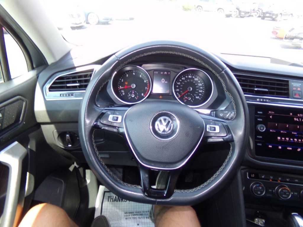 2021 Volkswagen Tiguan Image 48