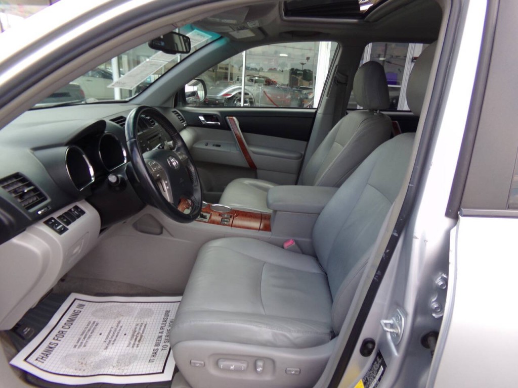 2008 Toyota Highlander Image 10