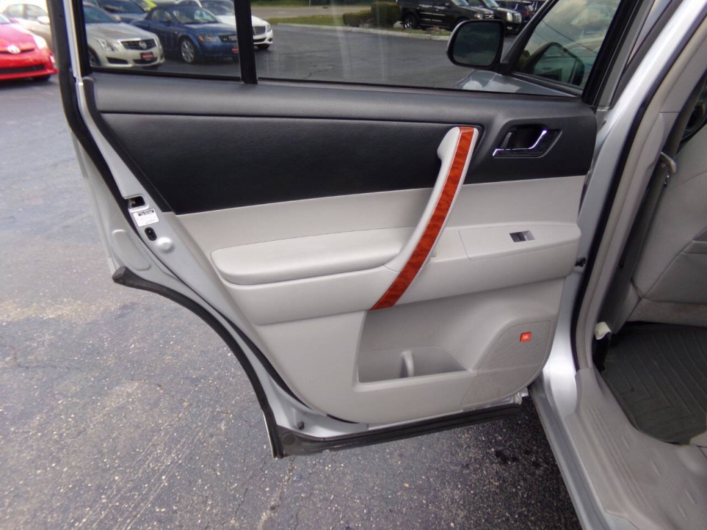 2008 Toyota Highlander Image 21