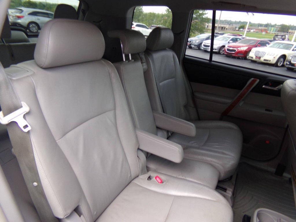 2008 Toyota Highlander Image 29
