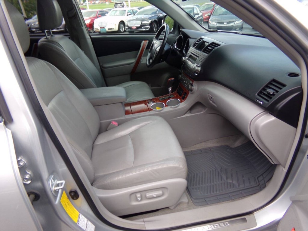 2008 Toyota Highlander Image 34