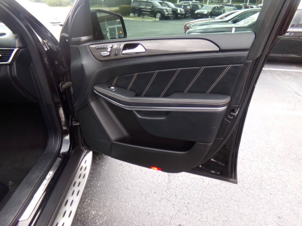 2018 Mercedes-Benz GLS-Class Image 36