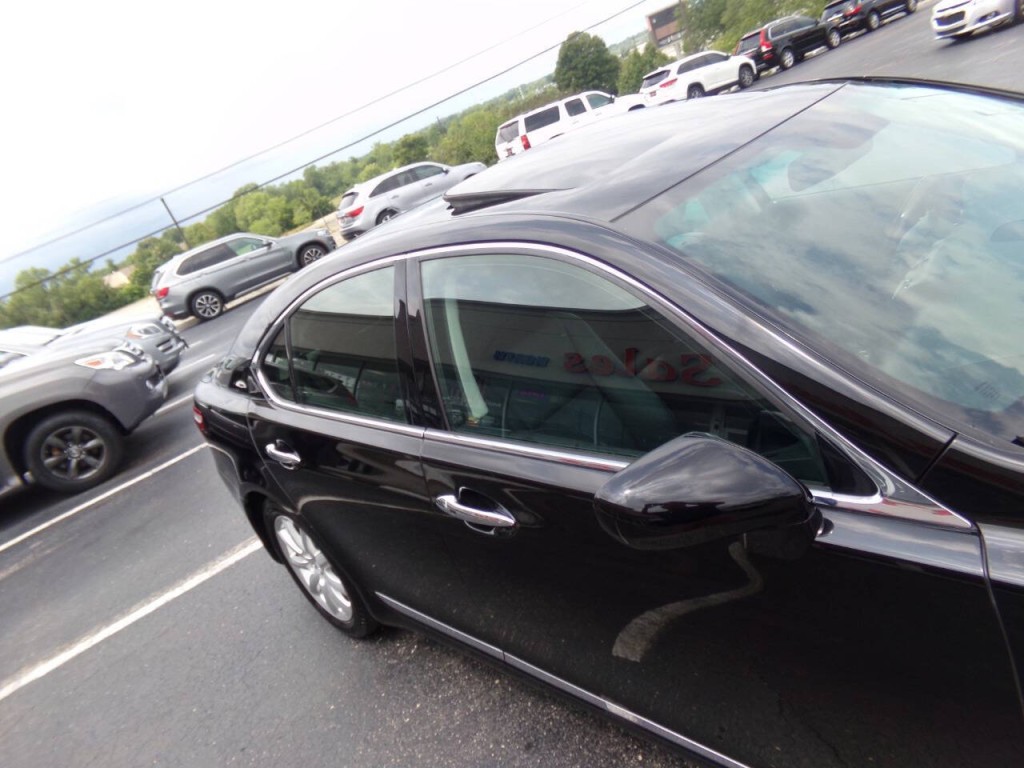 2008 Lexus LS 460 Image 47