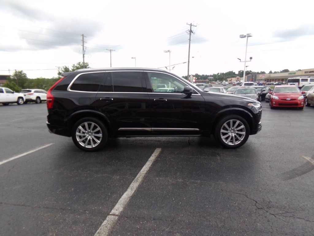 2016 Volvo XC90 Image 6
