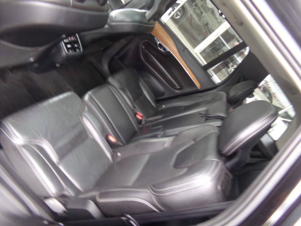 2016 Volvo XC90 Image 15