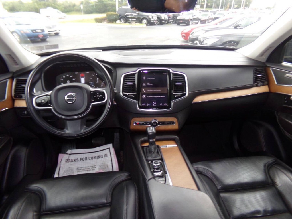 2016 Volvo XC90 Image 19