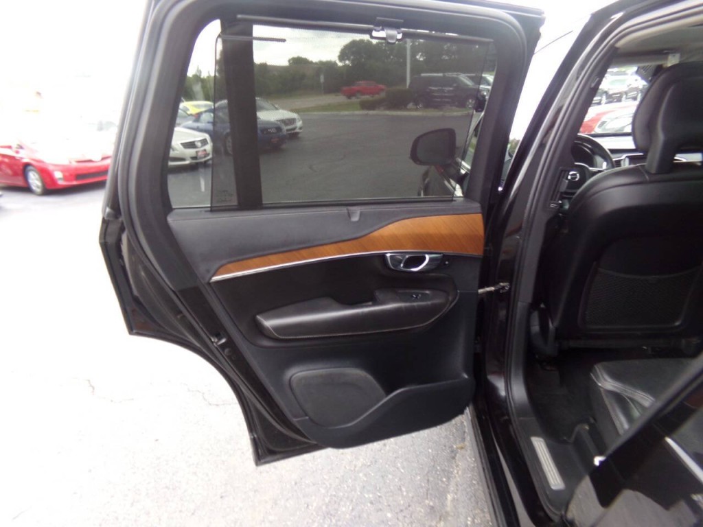 2016 Volvo XC90 Image 20